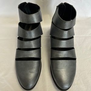 Figura by Sarili Sandals 42